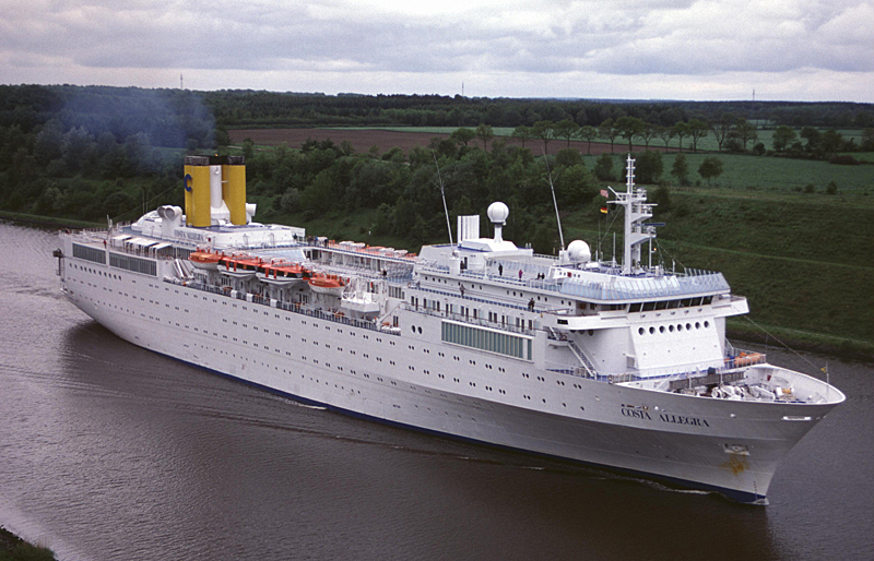 Feuerausbruch auf dem Kreuzfahrtschiff Costa Allegra